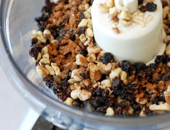 Oatmeal Cookie Butter Sweetened with Raisins