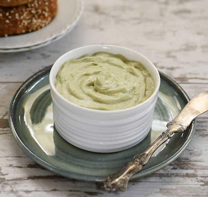 Vegan Avocado Cashew Cream Cheese