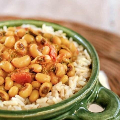 Black-Eyed Pea Curry with Spinach from Indian Instant Pot® Cookbook