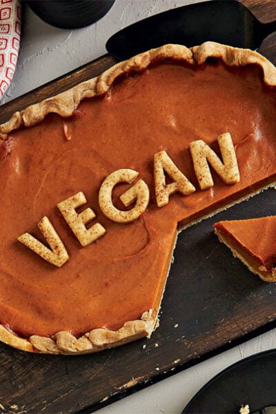 This vegan butternut squash pie with miso is my favorite Thanksgiving dessert. You make it all in your slow cooker and includes a gluten-free crust option!