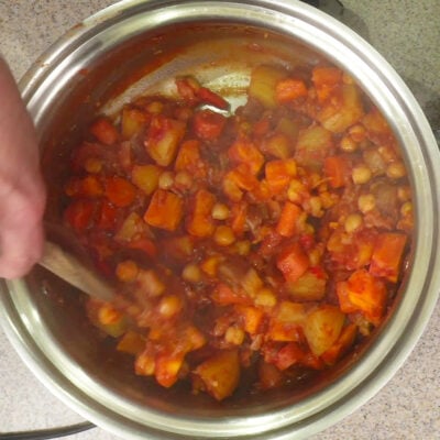 Vegetable chickpea tagine in a stainless steel 360 slow cooker