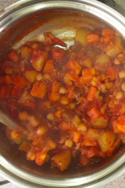 Vegetable chickpea tagine in a stainless steel 360 slow cooker