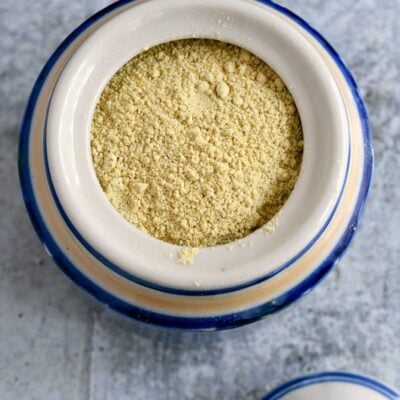 Homemade vegan chicken gravy powder.