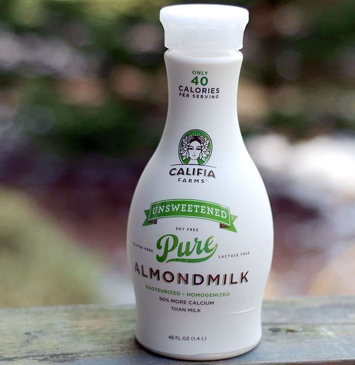 Creamy Vegetable-based Vegan Cheese Sauce made with @califiafarms Unsweetened Almond Milk