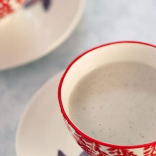 vegan white hot chocolate