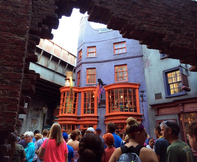 Diagon Alley and Homemade Pumpkin Juice Diagon Alley and Homemade Pumpkin Juice