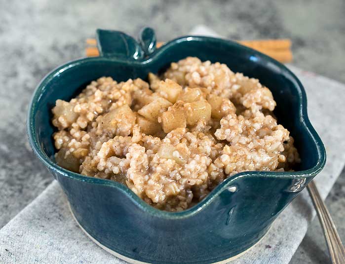 Instant Pot Apple Spice Steel Cut Oats