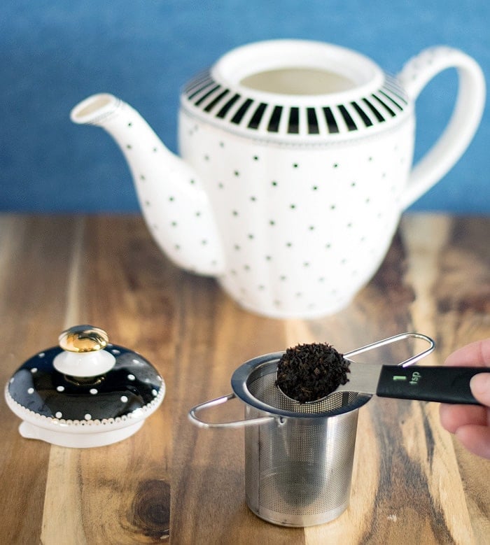 A Coffeehouse in Your Cupboard: DIY Vegan London Fog