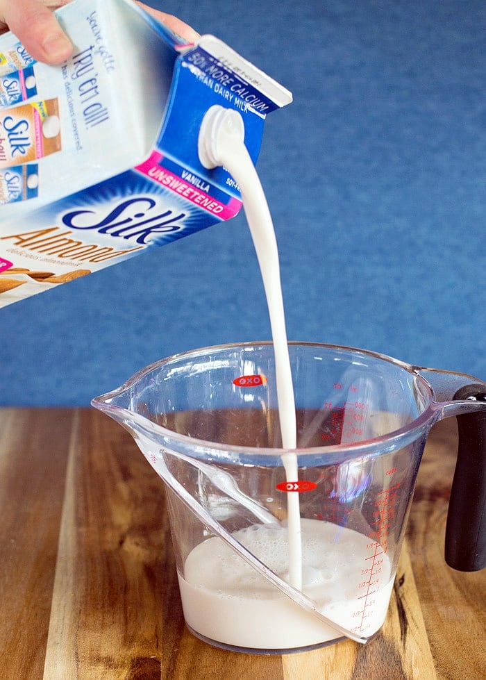 A Coffeehouse in Your Cupboard: DIY Vegan London Fog