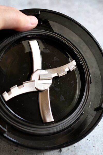 outer lid of a ninja creami