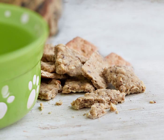 Peppermint Puppy Cookies from OATrageous Oatmeals | Healthy Slow Cooking