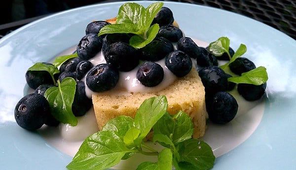 Vegan Slow Cooker Pound Cake