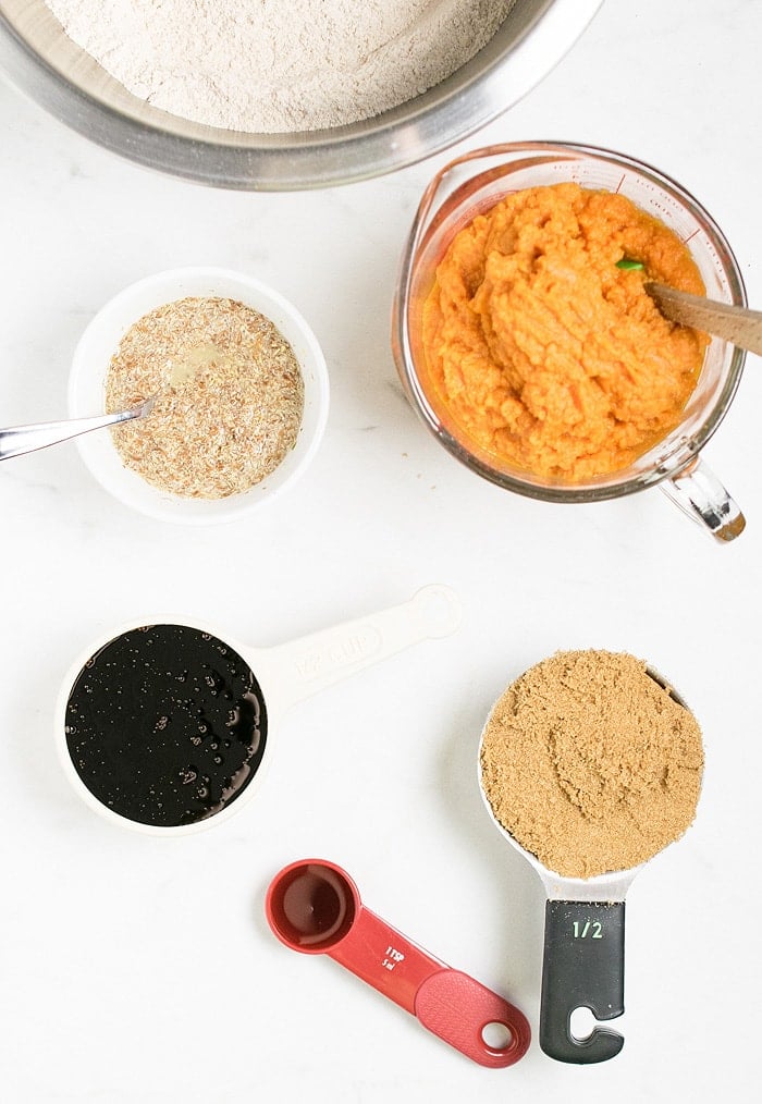 Vegan Pumpkin Gingerbread - no added oil and full of veggie and whole grains! #SamsClubMag #spon @SamsClub