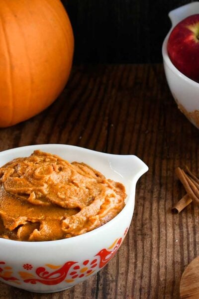 Pumpkin pie hummus