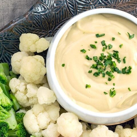 You are here: Home / Appetizer / Vegan Fondue for the Game or a Nice Dinner Vegan Fondue for the Game or a Nice Dinner