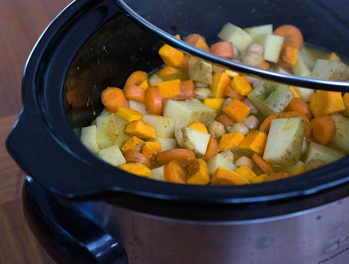 Vegan Slow Cooker Curry Pot Pie
