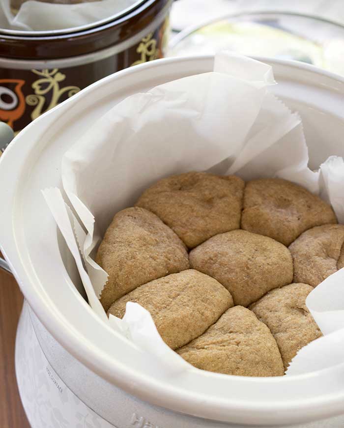 Slow Cooker Whole Wheat Spelt Potato Rolls frees up your oven for other holidays treats! You have to make these this Thanksgiving!