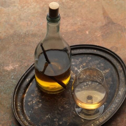 DIY Vanilla Brandy from Artisan Drinks