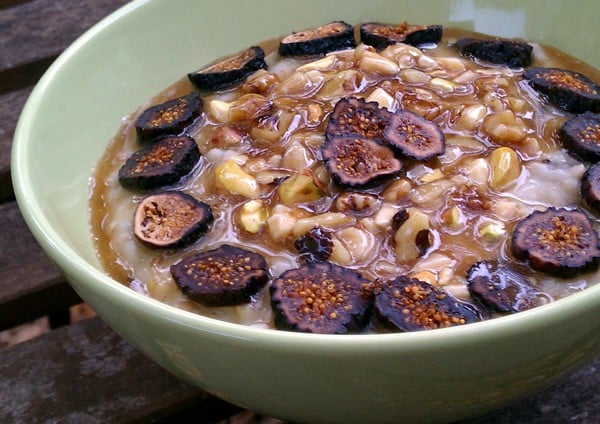 Vanilla Fig Oatmeal with Baklava Topping from Vegan Slow Cooking for Tw Vanilla Fig Oatmeal with Baklava Topping from Vegan Slow Cooking for Two