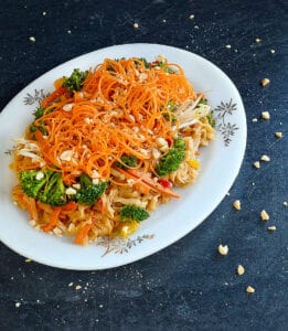 Vegan Instant Pot Pad Thai with Soy Curls garnished with spiralized carrots