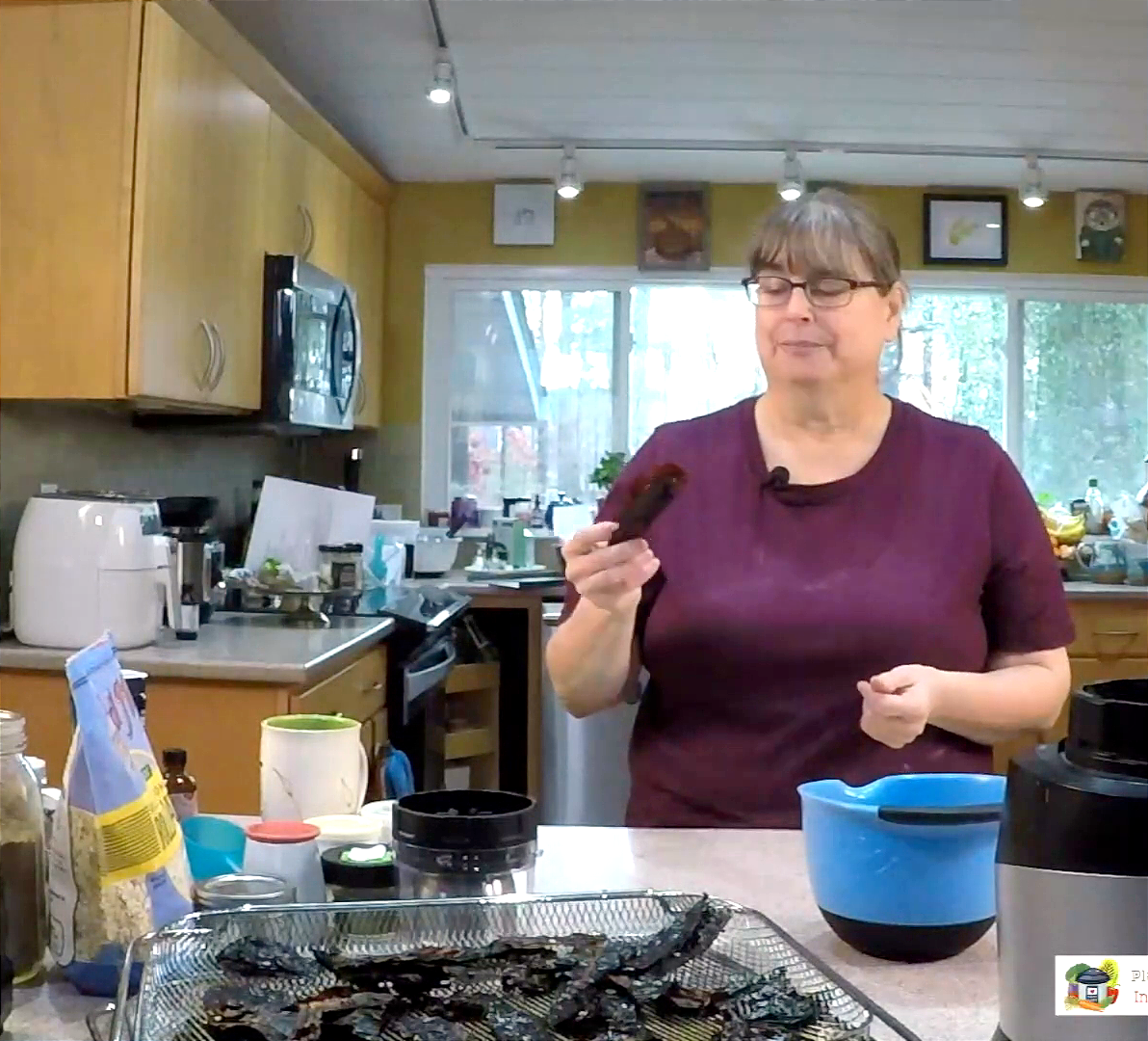 Kathy discussing uses for chile powder
