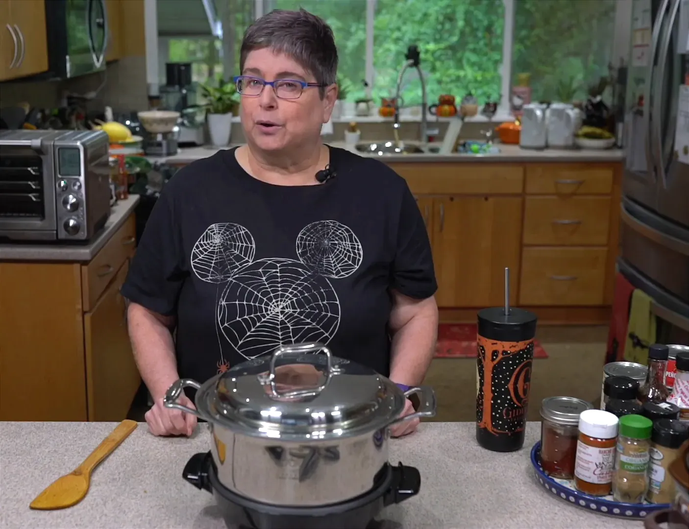 Slow cooker with ingredients